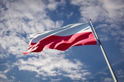Die Geschichte der polnischen Flagge Bedeutung und Symbolik - Polen besuchen